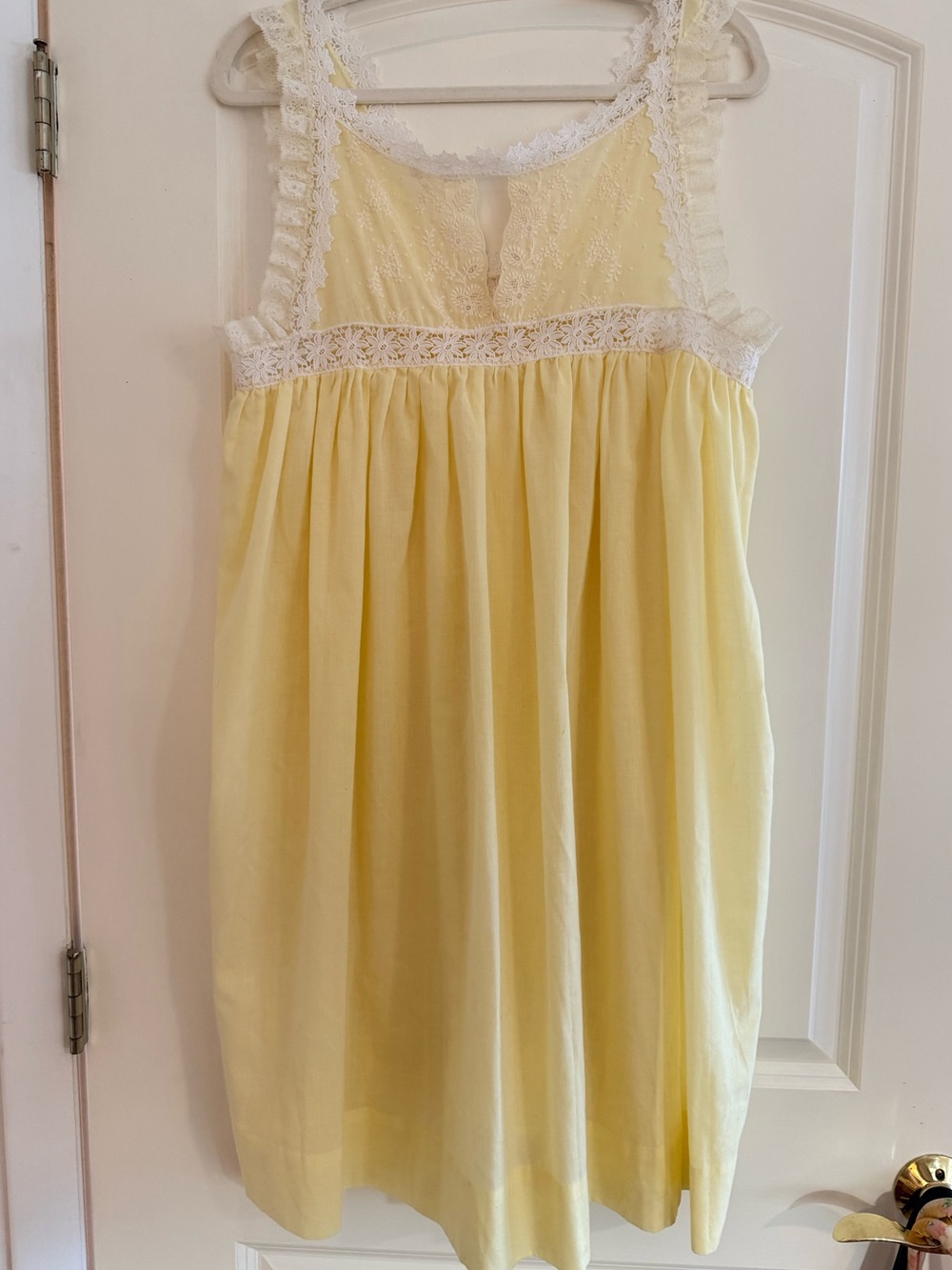 Vintage Saks Fifth Avenue Yellow Lace Nightgown Cottagecore Prairie Babydoll